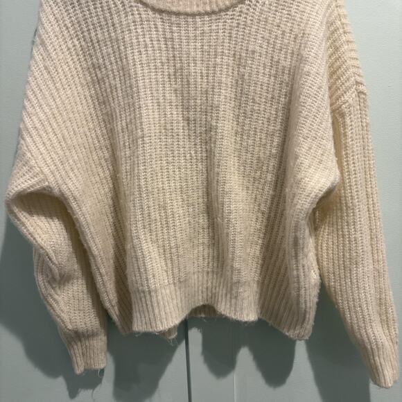 Aerie Sweater Womens Medium Cream Chunky Knit Ribbed Crewneck Wool Blend Cozy - Picture 4 of 11